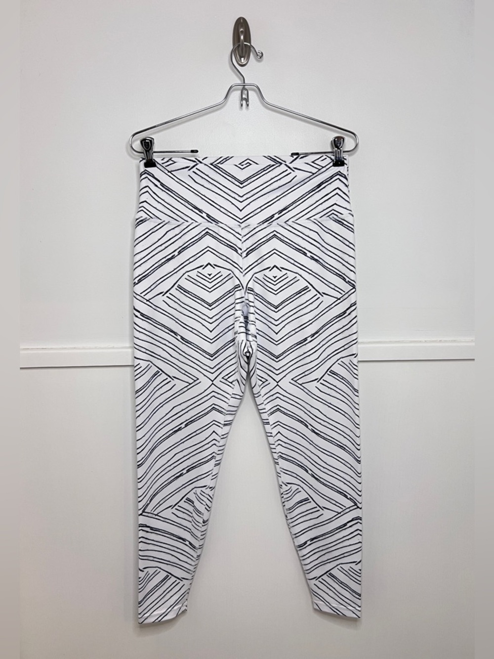 BuffBunny Slay White & Black Zebra Geometric High Waist Leggings